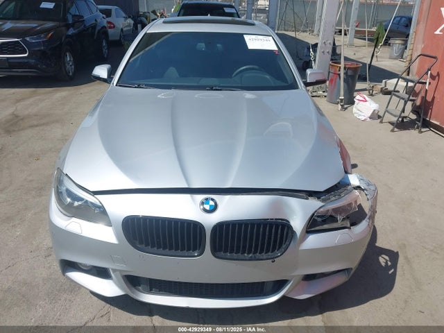 WBA5A5C56FD521259 BMW 528I