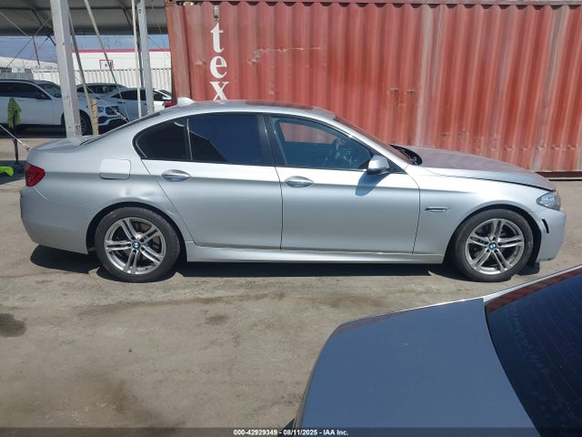 WBA5A5C56FD521259 BMW 528I