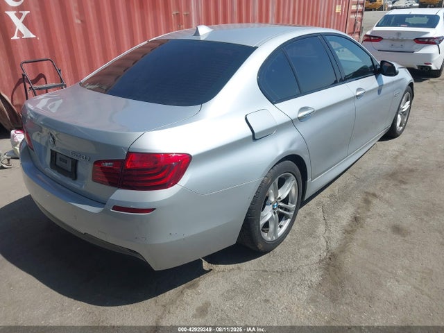 WBA5A5C56FD521259 BMW 528I