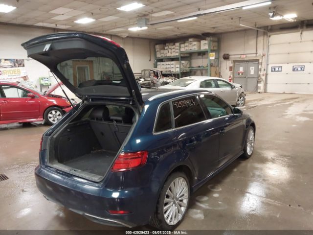 2017 AUDI A3 E-TRON WAUTPBFFXHA073315 Photo 3