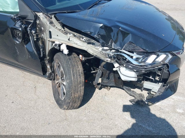 3N1AB8CV1NY311778 Nissan Sentra