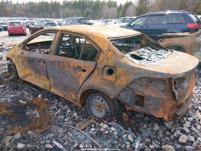 Toyota COROLLA LE 2021 5YFEPMAE4MP177116 Image 3