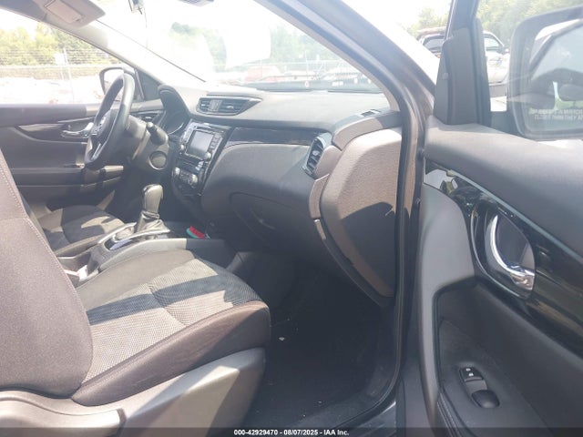 JN1BJ1CR6KW626726 Nissan 2019
