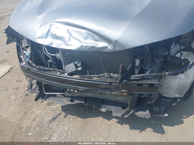 JN1BJ1CR6KW626726 Nissan 2019