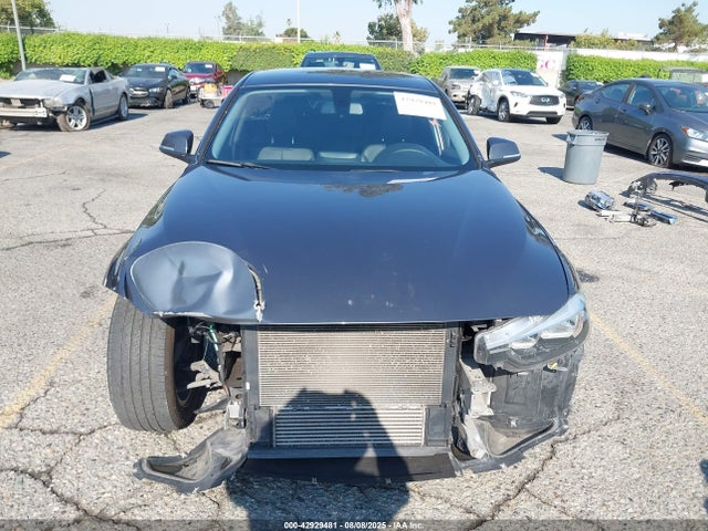 WBA8A9C50GK617681 BMW 320i