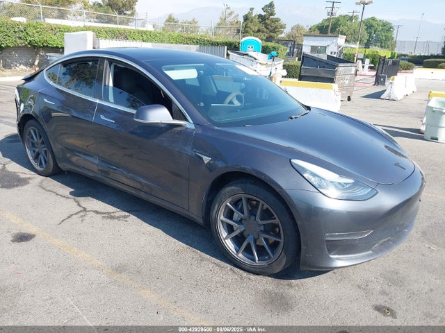 2019 TESLA MODEL 3 5YJ3E1EB6KF389343 Photo 0