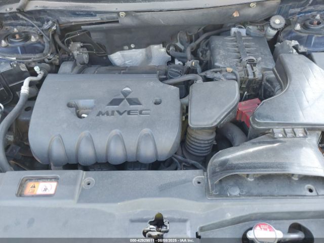 2016 MITSUBISHI OUTLANDER JA4AD3A32GZ010192 Photo 9