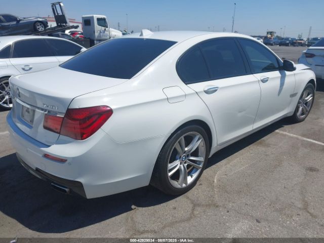 2015 BMW 740I WBAYA6C56FD826909 Photo 3