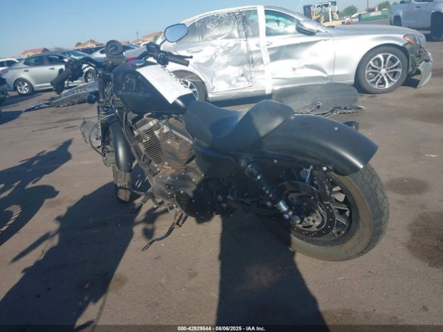 2010 HARLEY-DAVIDSON XL883 1HD4LE210AC407911 Photo 2