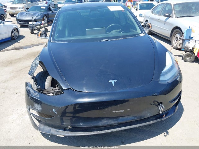 5YJ3E1EA7KF192978 Tesla 2019