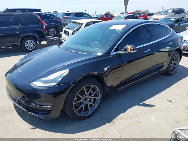 5YJ3E1EA7KF192978 Tesla 2019