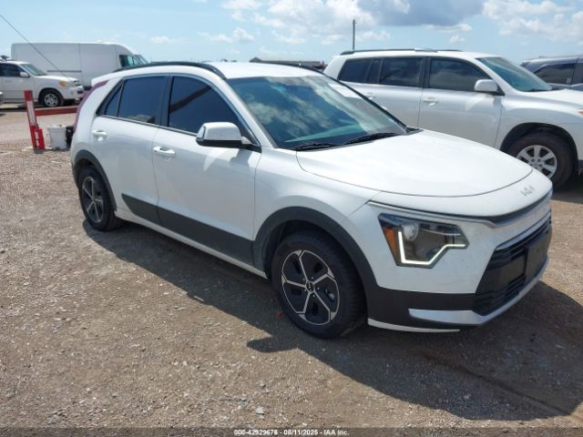 2023 KIA NIRO KNDCR3LE3P5038136
