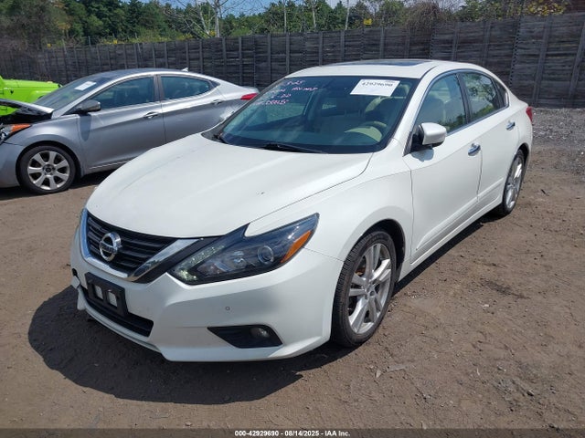 Nissan Altima 2016 1N4BL3AP4GC271056 Image 2