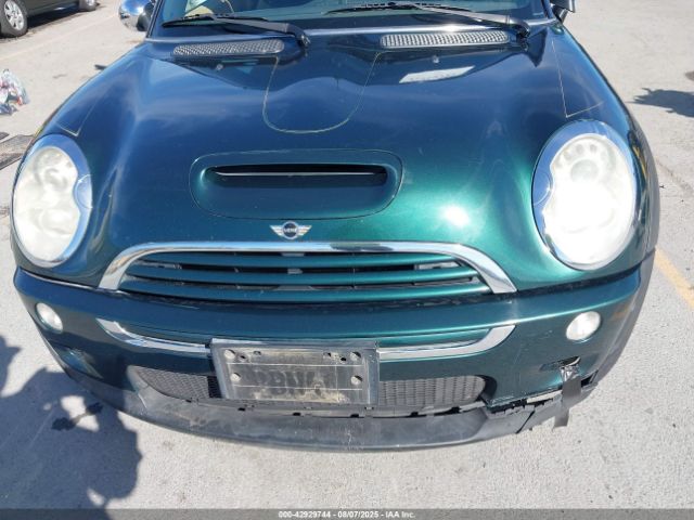 2005 MINI COOPER S WMWRH33575TK55935 Photo 5