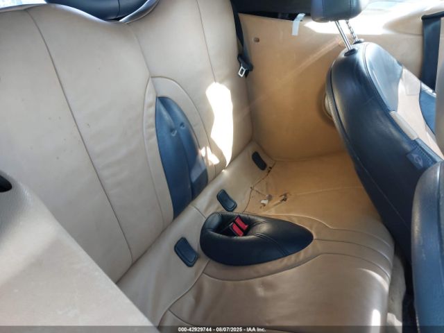 2005 MINI COOPER S WMWRH33575TK55935 Photo 7
