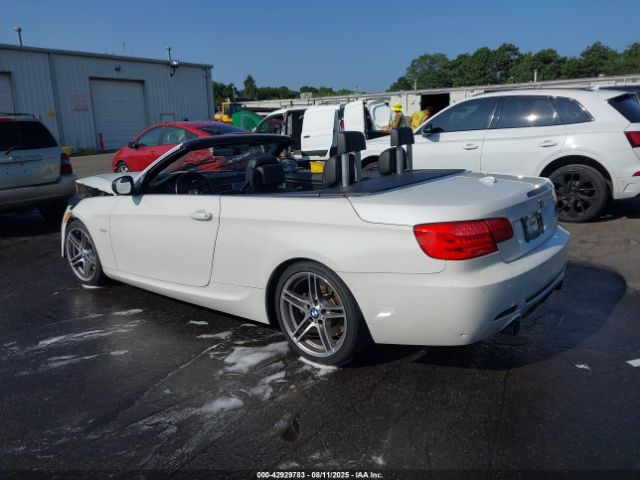 2013 BMW 335IS WBADX1C5XDJ128995 Photo 2