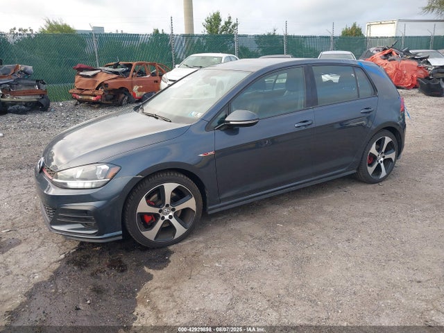 3VW447AU8JM286871 Volkswagen Golf GTI