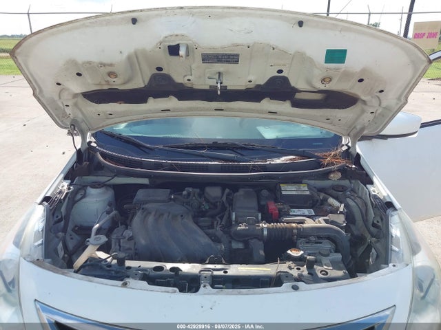 3N1CN7AP8FL901859 Nissan 2015
