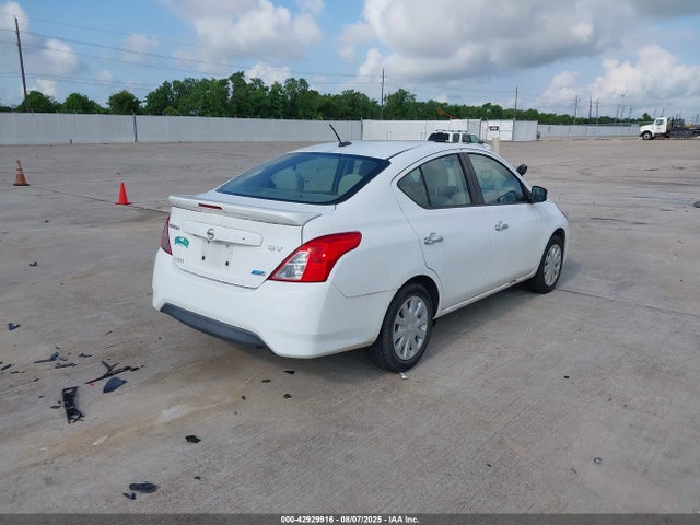 3N1CN7AP8FL901859 Nissan 2015