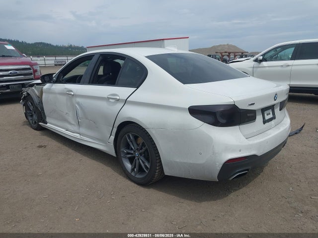 WBAJE7C36HG888189 BMW 540I