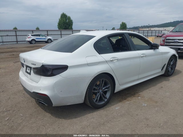 WBAJE7C36HG888189 BMW 540I