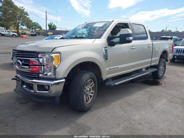 Ford 2017 2017 1FT7W2BT6HED85711 Image 2