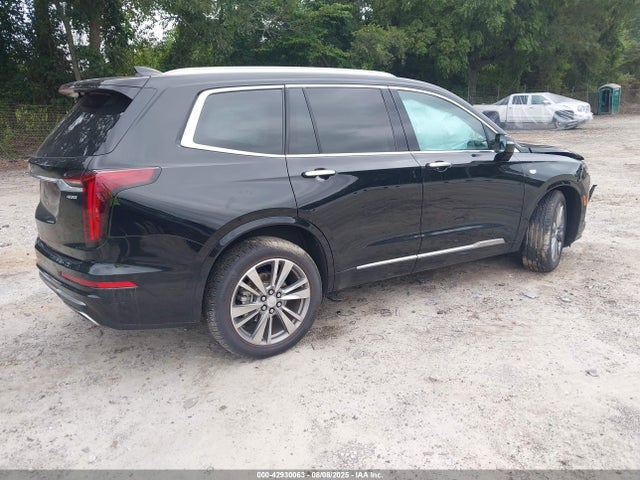 2021 CADILLAC XT6 1GYKPDRS1MZ197188 Photo 3