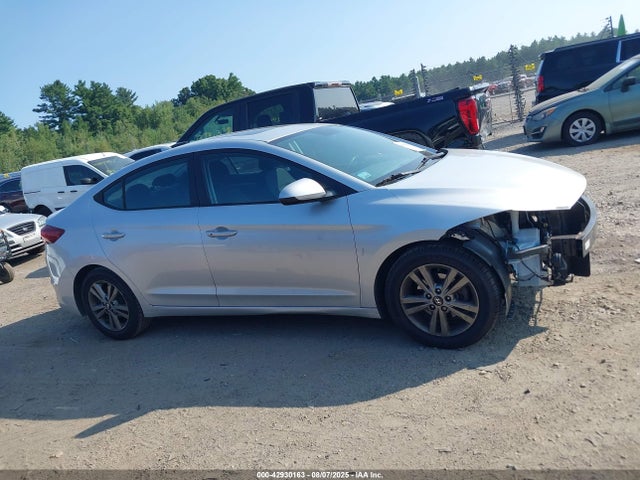 5NPD84LF0JH277415 Hyundai mpi nu