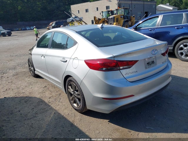 5NPD84LF0JH277415 Hyundai mpi nu