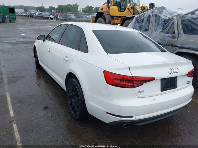 2017 AUDI A4 WAUANAF43HN064115 Photo 2