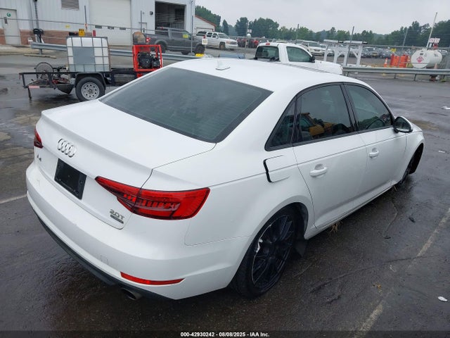 2017 AUDI A4 WAUANAF43HN064115 Photo 3