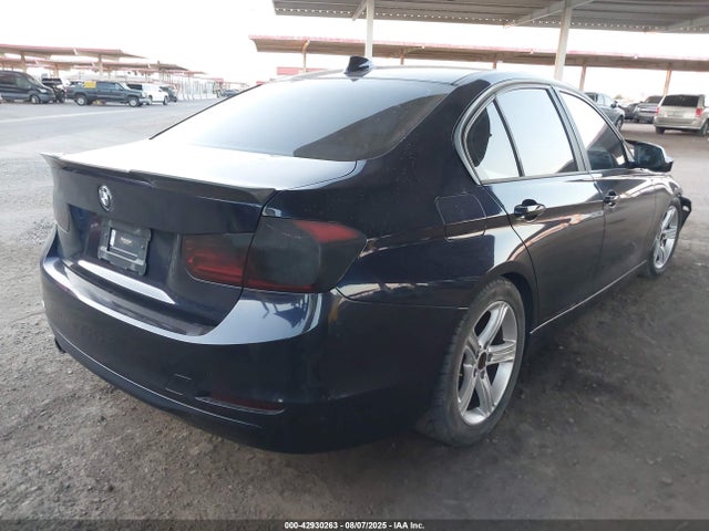 WBA3B1C55EP679165 BMW 320i