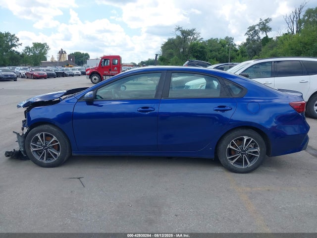2024 Kia Forte Lxs მანქანა იყიდება აუქციონზე, vin: 3KPF24AD1RE749911, აუქციონის ნომერი: 42930284