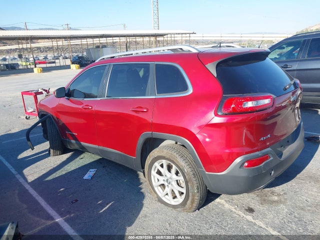 1C4PJMCB7FW702368 Jeep Cherokee