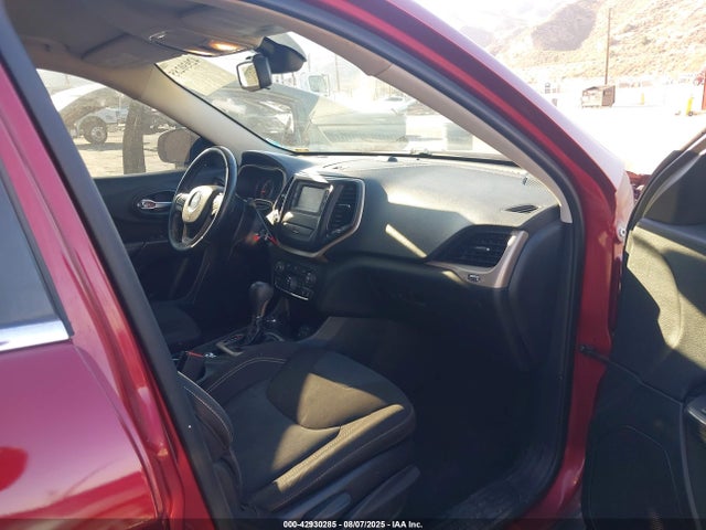 1C4PJMCB7FW702368 Jeep Cherokee