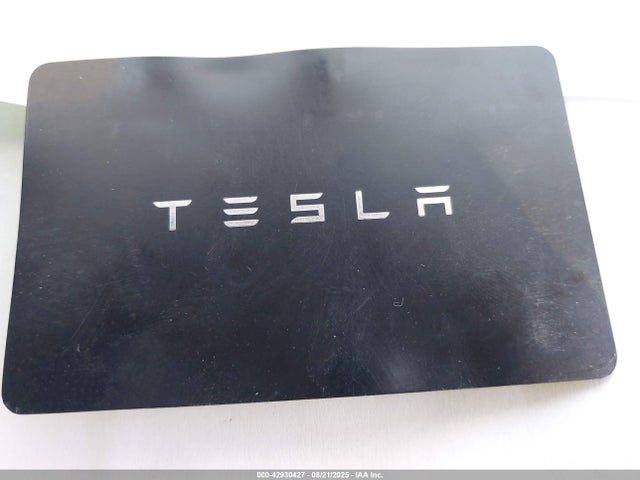 2021 TESLA MODEL Y 5YJYGDEEXMF209148 Photo 10
