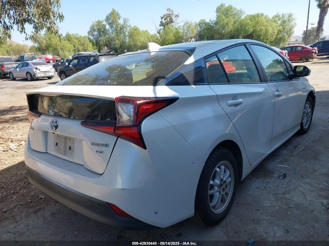 JTDKAMFU8N3189512 Toyota 2zr-fxe,1nm