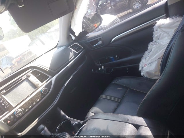 5TDKZRFHXHS520893 Toyota 2gr-fks