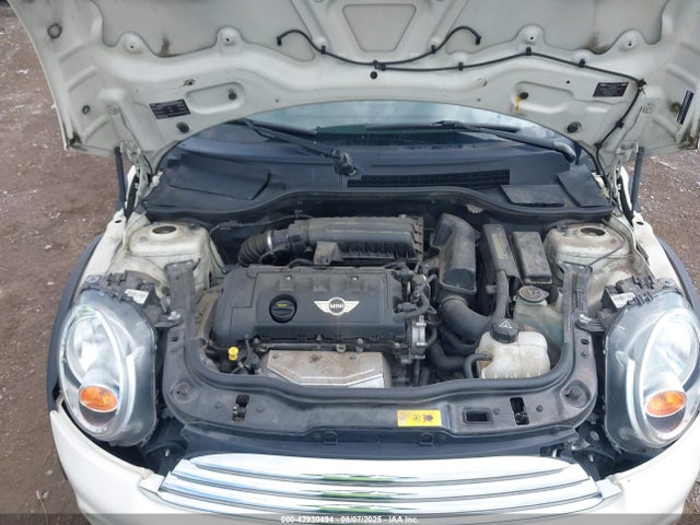 2011 MINI COOPER WMWSU3C54BT252158 Photo 9