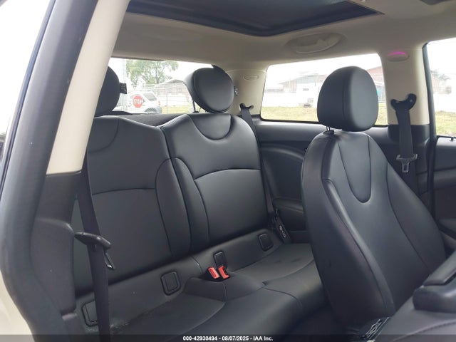 2011 MINI COOPER WMWSU3C54BT252158 Photo 7