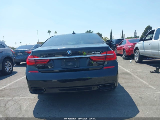 BMW 750i 2016 WBA7F0C52GGL99237 Image 16