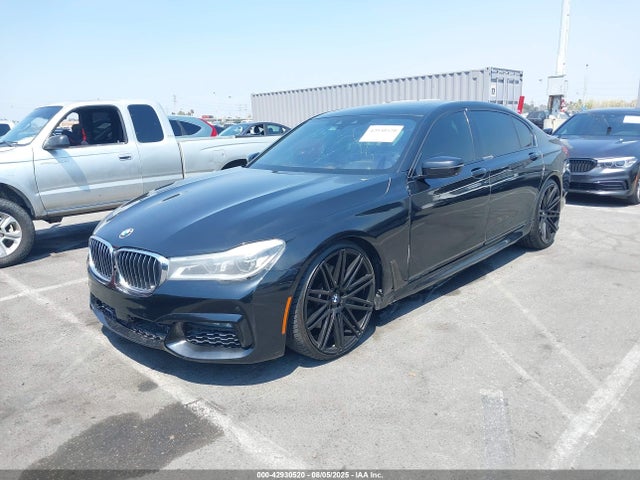 BMW 750i 2016 WBA7F0C52GGL99237 Image 2