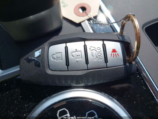 2024 MITSUBISHI OUTLANDER JA4J4VA8XRZ022939 Photo 10