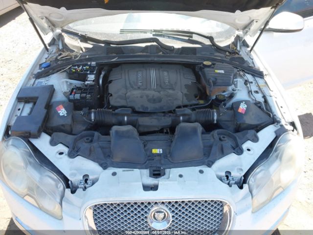 2011 JAGUAR XF SAJWA0FB2BLS14393 Photo 9