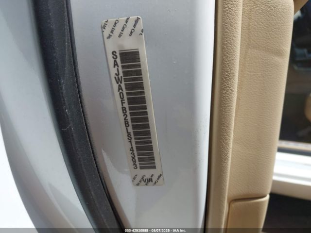 2011 JAGUAR XF SAJWA0FB2BLS14393 Photo 8