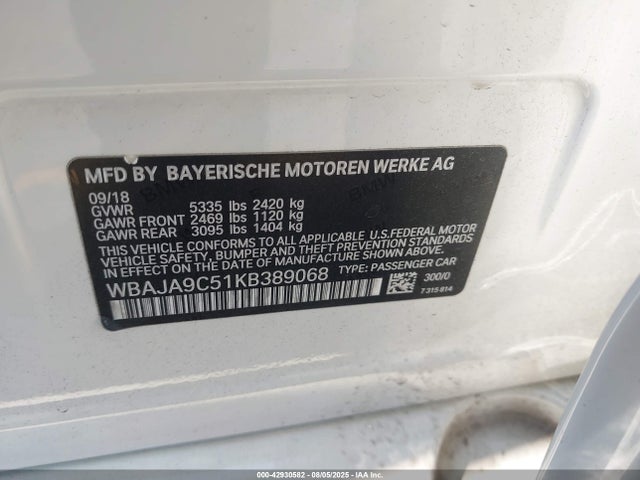 WBAJA9C51KB389068 BMW 530e