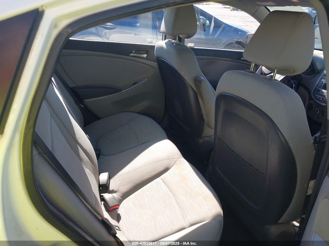 KMHCT4AE4HU170528 Hyundai 2017