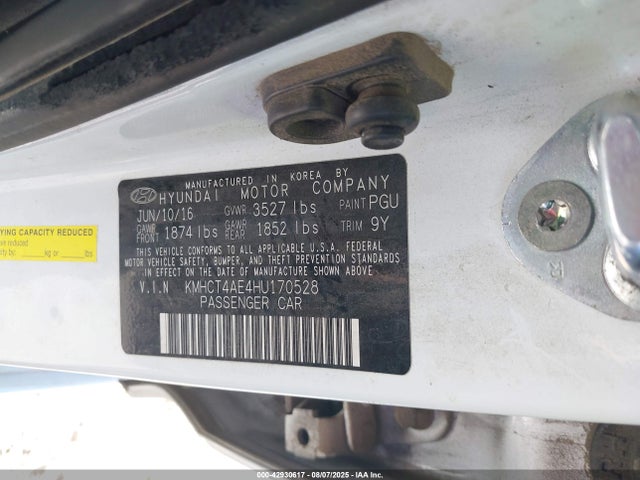 KMHCT4AE4HU170528 Hyundai 2017