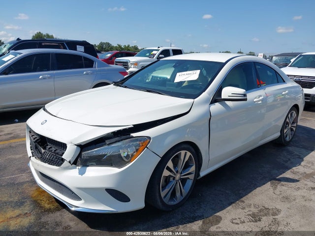 Mercedes-Benz CLA-Class 2017 WDDSJ4EB1HN417848 Image 2