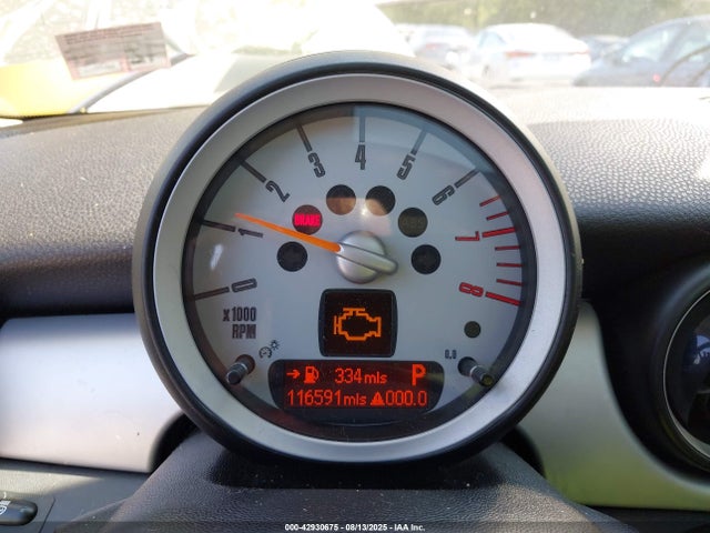 2008 MINI COOPER WMWMF335X8TT59355 Photo 6